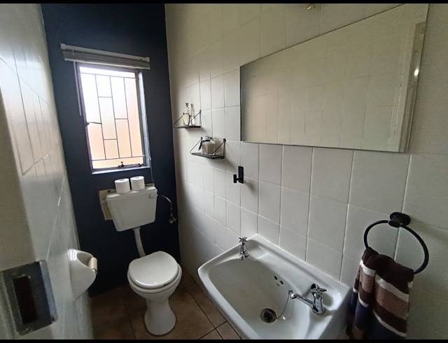 3 BEDROOM DUPLEX FOR SALE IN BRACKENHURST